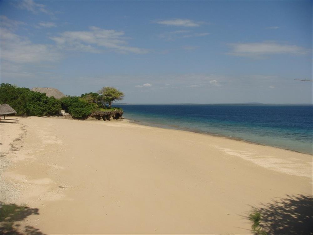 Azura Quilalea Island